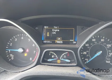 2015 Ford Focus Se z USA, uszkodzony, nr VIN 1FADP3F28FL247691